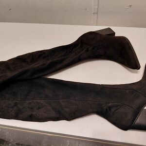 Black Over-the-Knee Boots